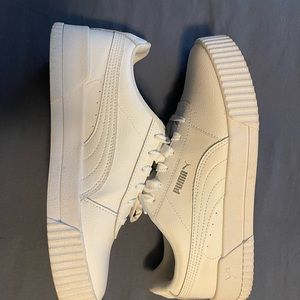 Puma, White, 7.5 women’s